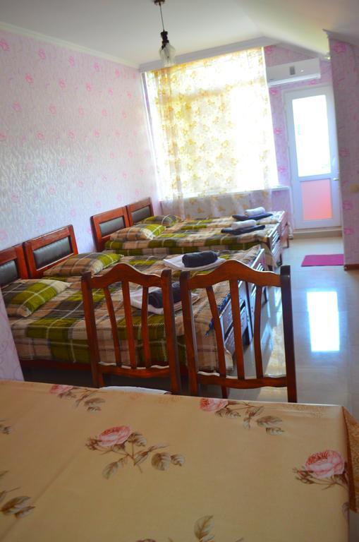 Alex'S Cosy Guesthouse Tbilisi Pokoj fotografie